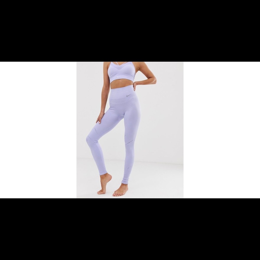 Nike sculpt hyper leggings